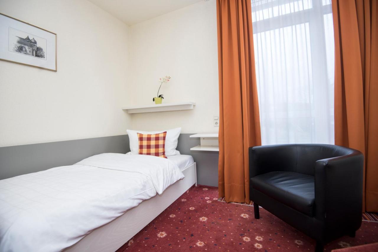 Akzent Hotel Hoehenblick Muehlhausen im Taele Exteriör bild